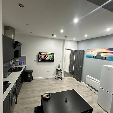 Luxurious 2 Bedroom Flat Beeston Hill Extérieur photo
