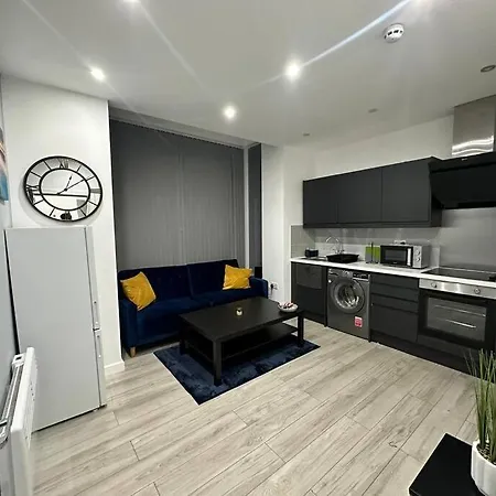 Luxurious 2 Bedroom Flat Beeston Hill Extérieur photo
