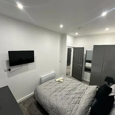 Luxurious 2 Bedroom Flat Beeston Hill Extérieur photo